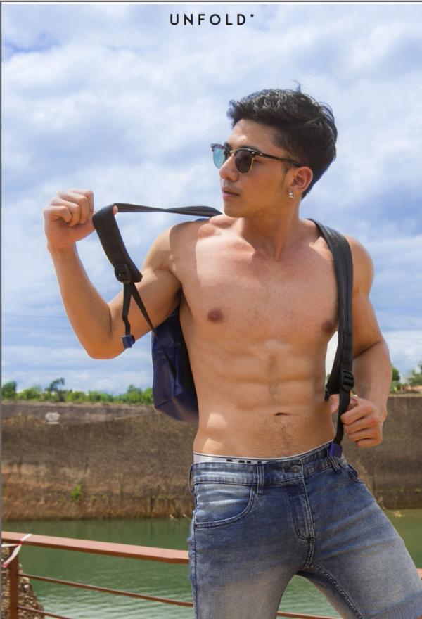 UNFOLD-06---Ford-Saksit